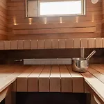 Big Apartment, 4 Bedrooms, Sauna, Free Parking - Ev Charging * Tampere