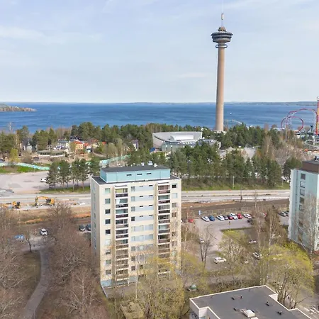 Big Apartment, 4 Bedrooms, Sauna, Free Parking - Ev Charging * Тампере